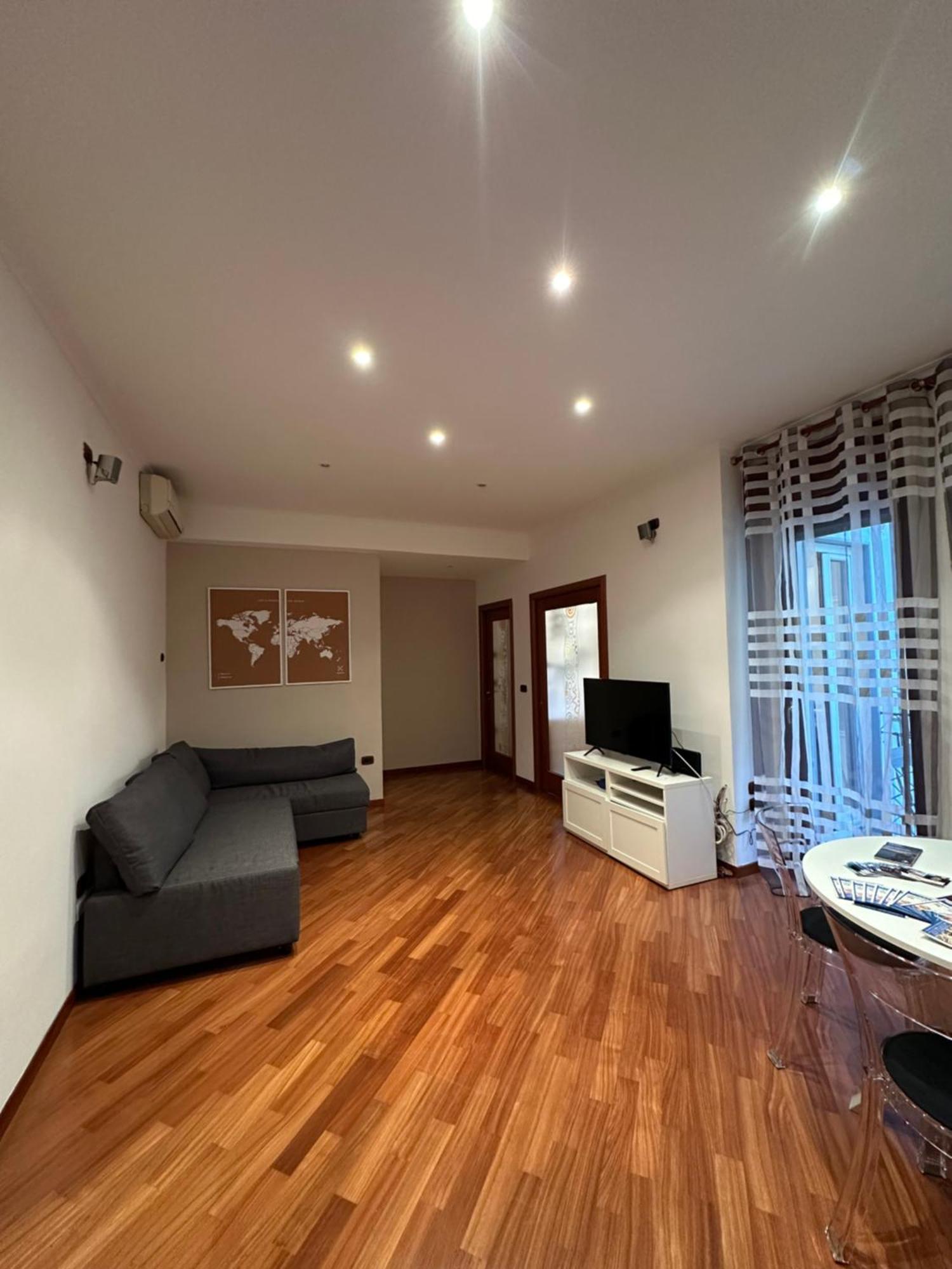 Revis 84 Apartment Naples Exterior photo